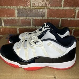 Jordan 11 Retro Low Bred Sneakers Size 13